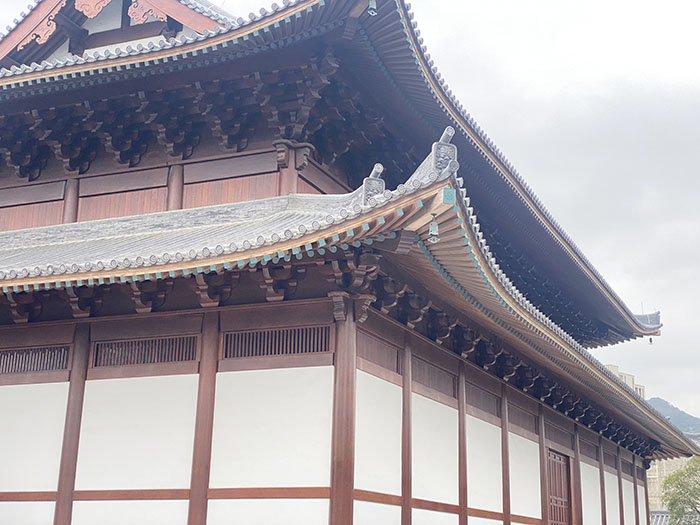 中式古建筑裝飾門面貼物習俗